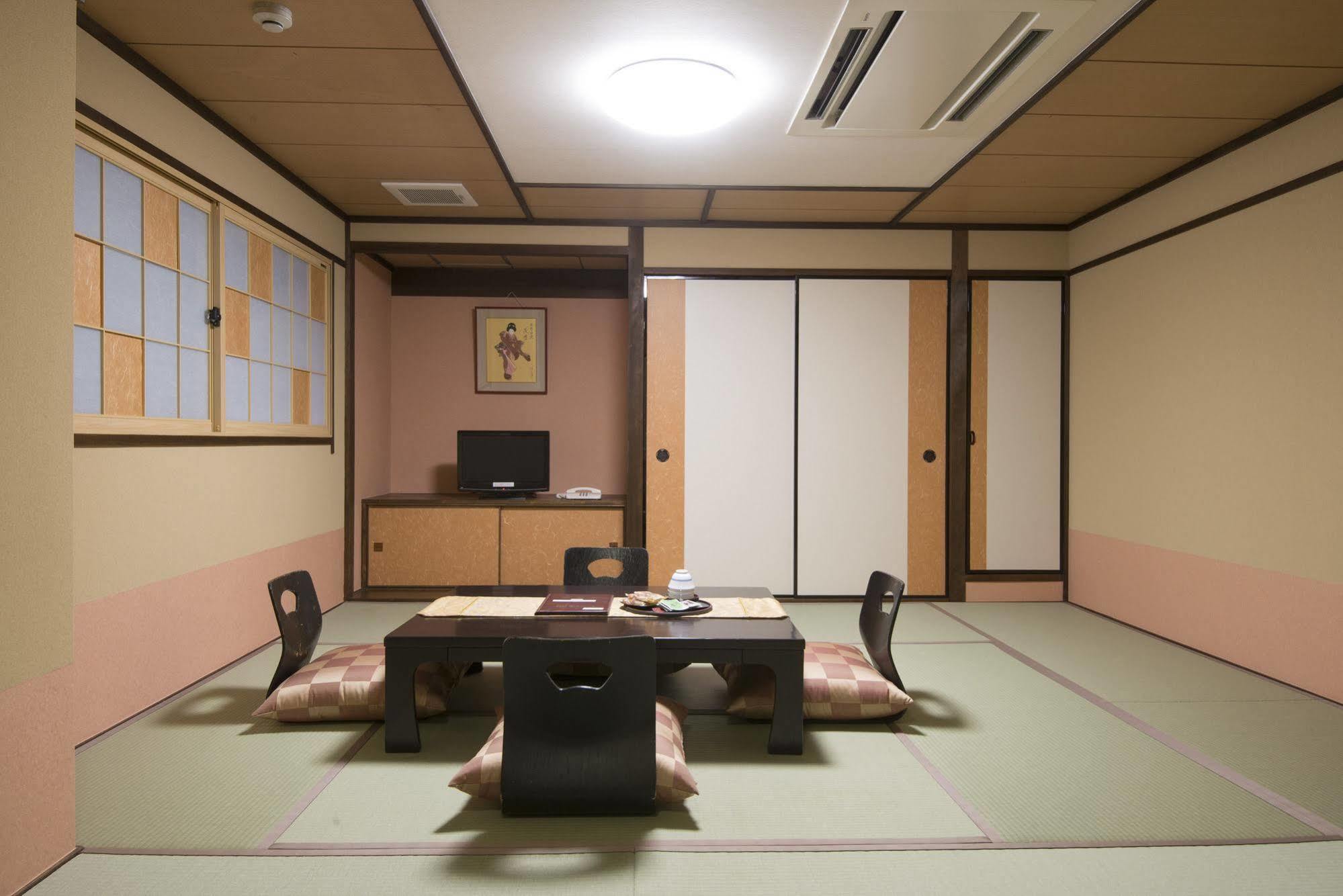 Tenpyo Ryokan Nara Exterior foto